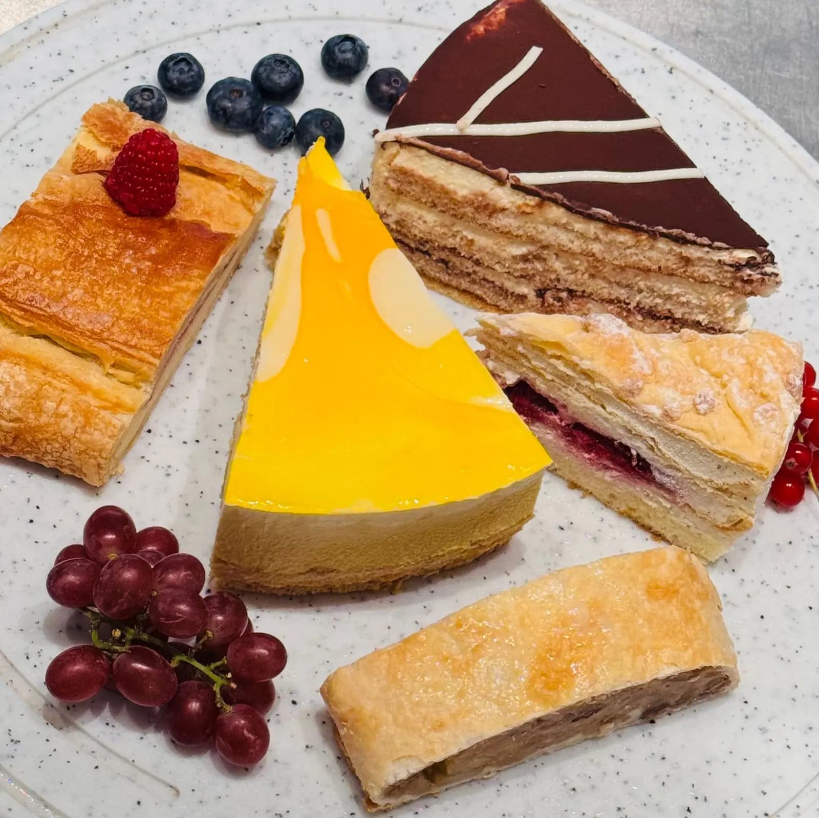 Täglich Kuchen und Torten